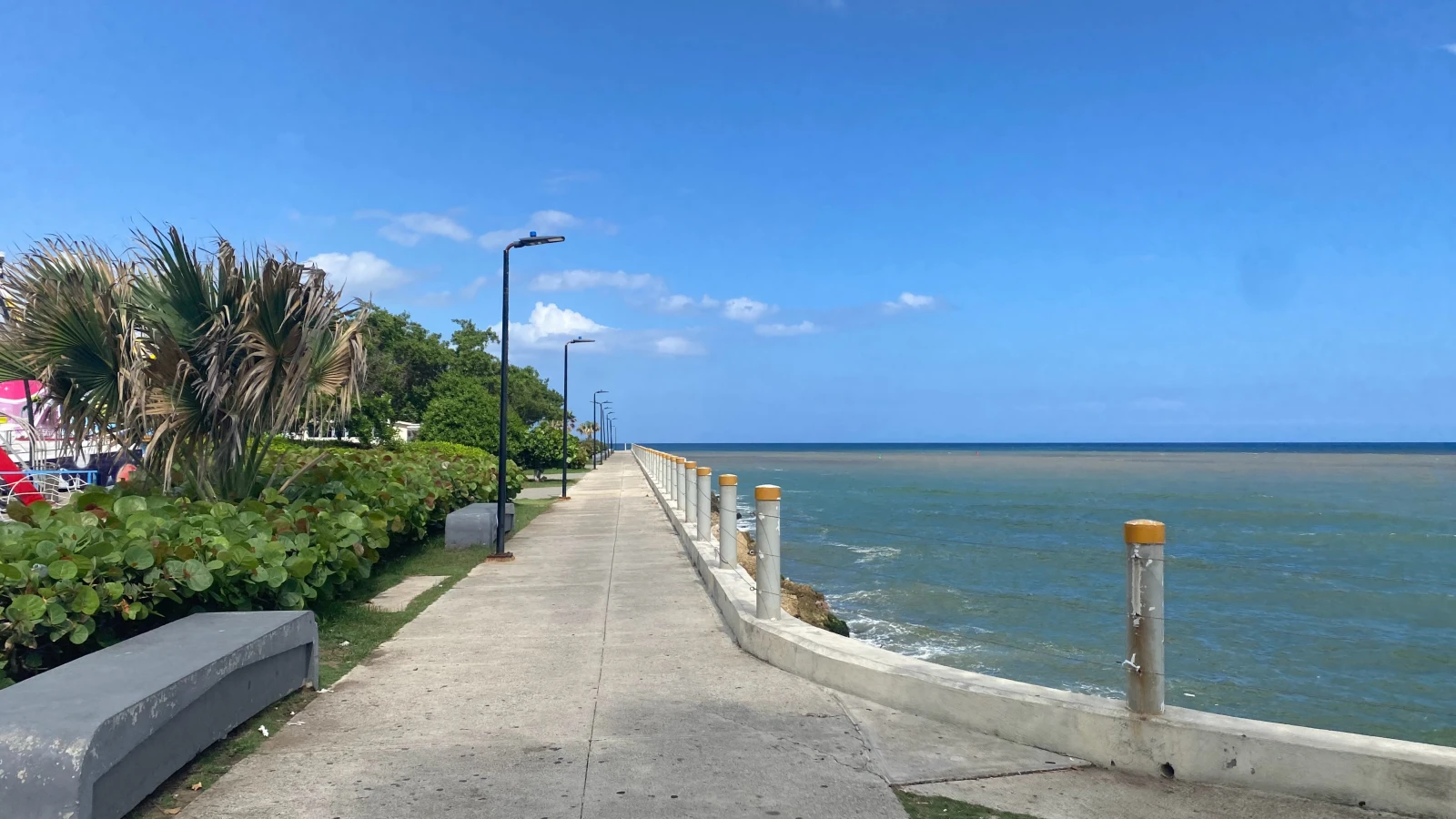 El Malecón de Santo Domingo de noche: zonas, parqueo y seguridad