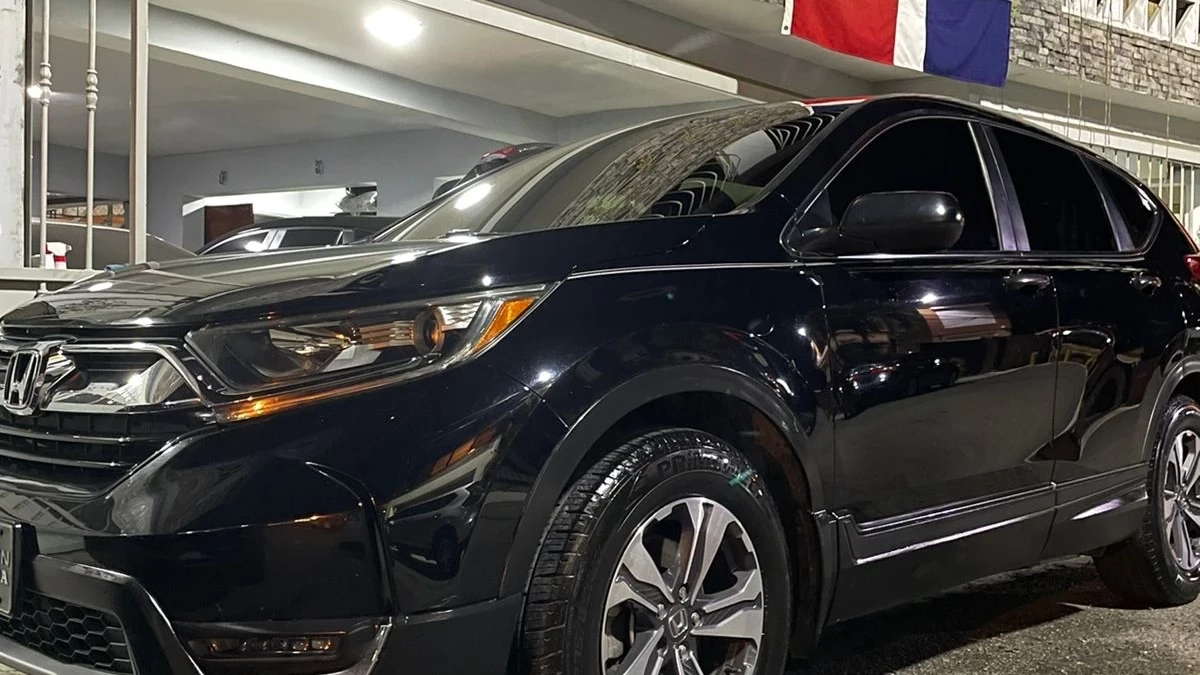 Honda BR-V 2024 disponible para rentar en CarsBNB