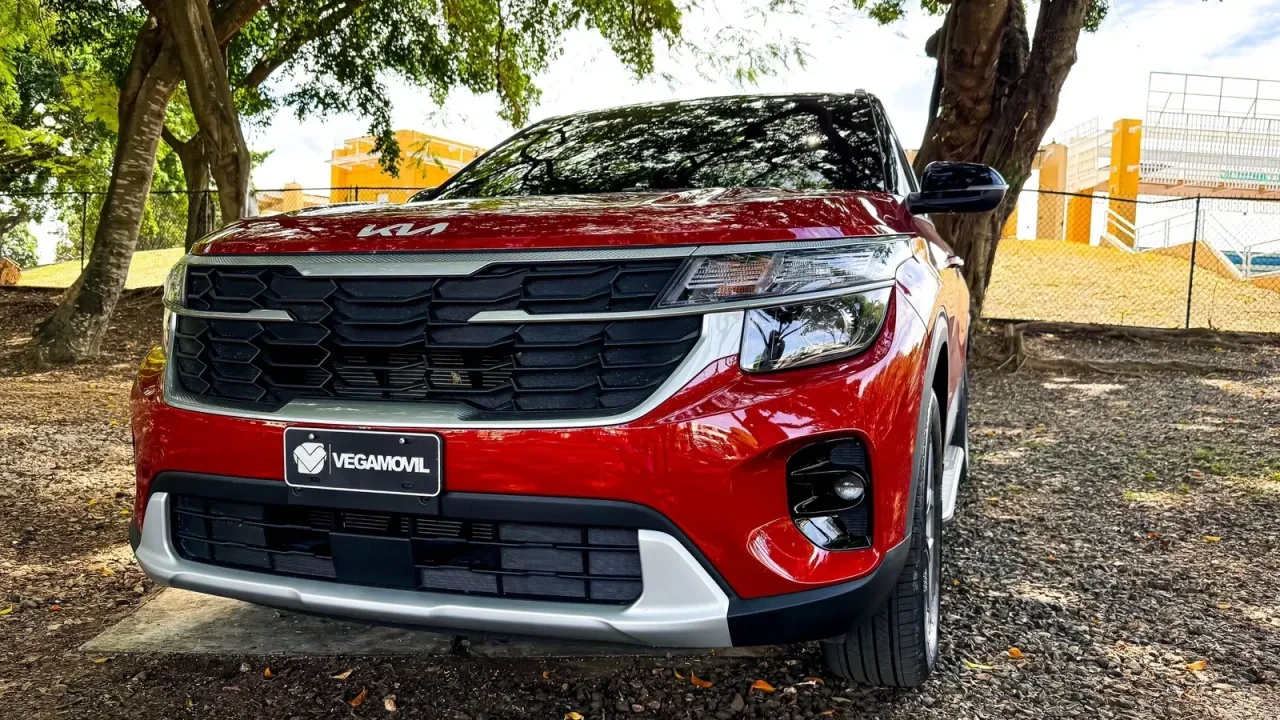 Honda BR-V 2024 disponible para rentar en CarsBNB