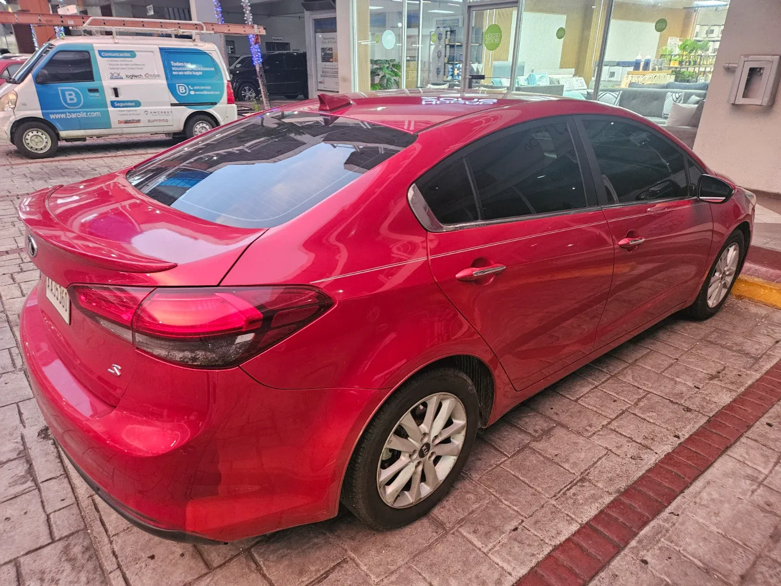 Kia Forte 2017 - Image 2