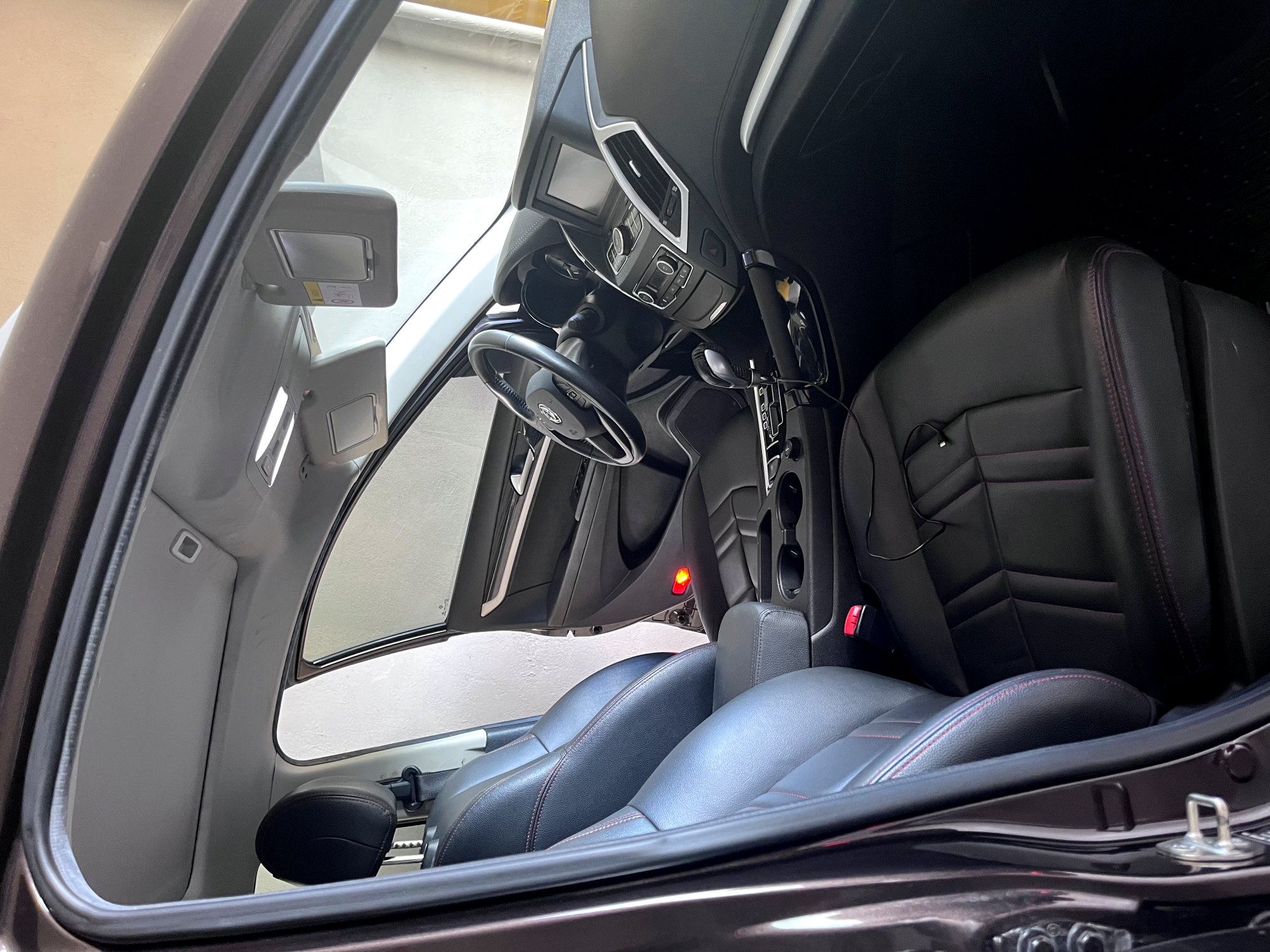 Dongfeng AX7 2019 - Image 8