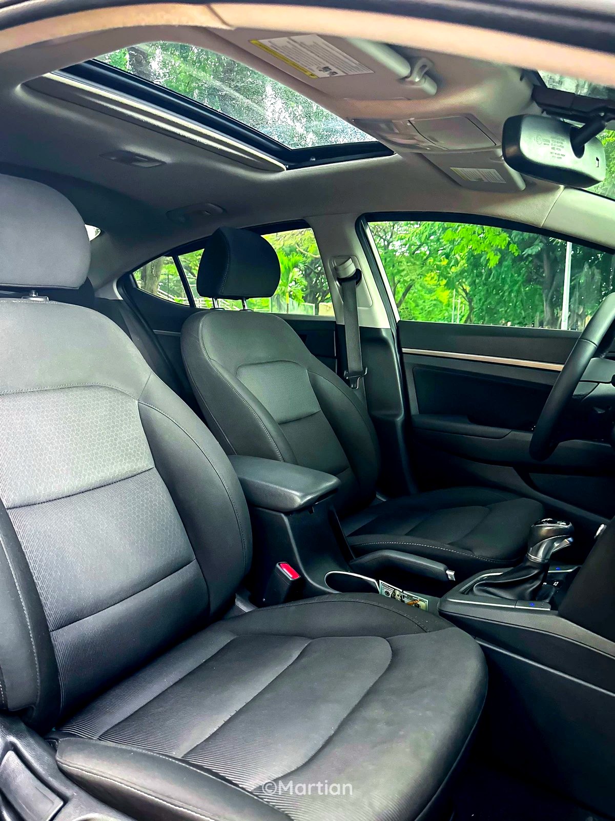 Hyundai Elantra 2018 - Image 4