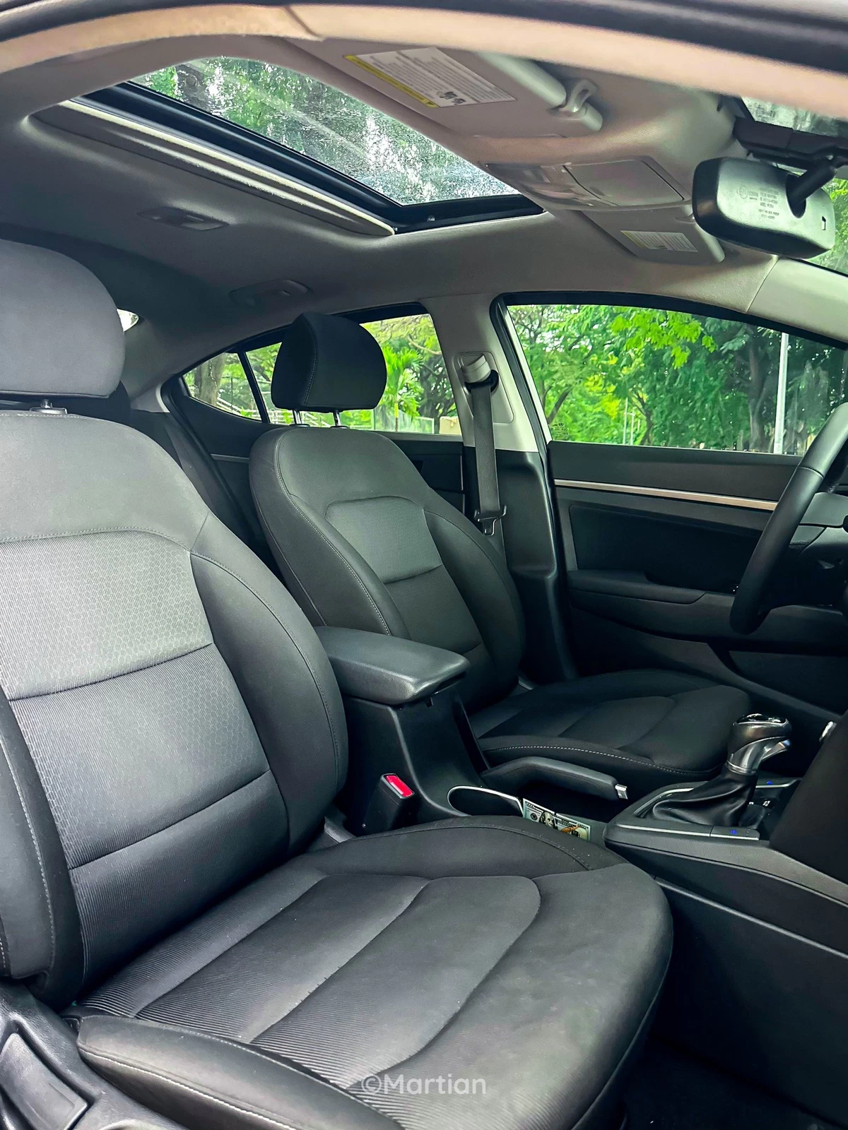 Hyundai Elantra 2018 - Image 3