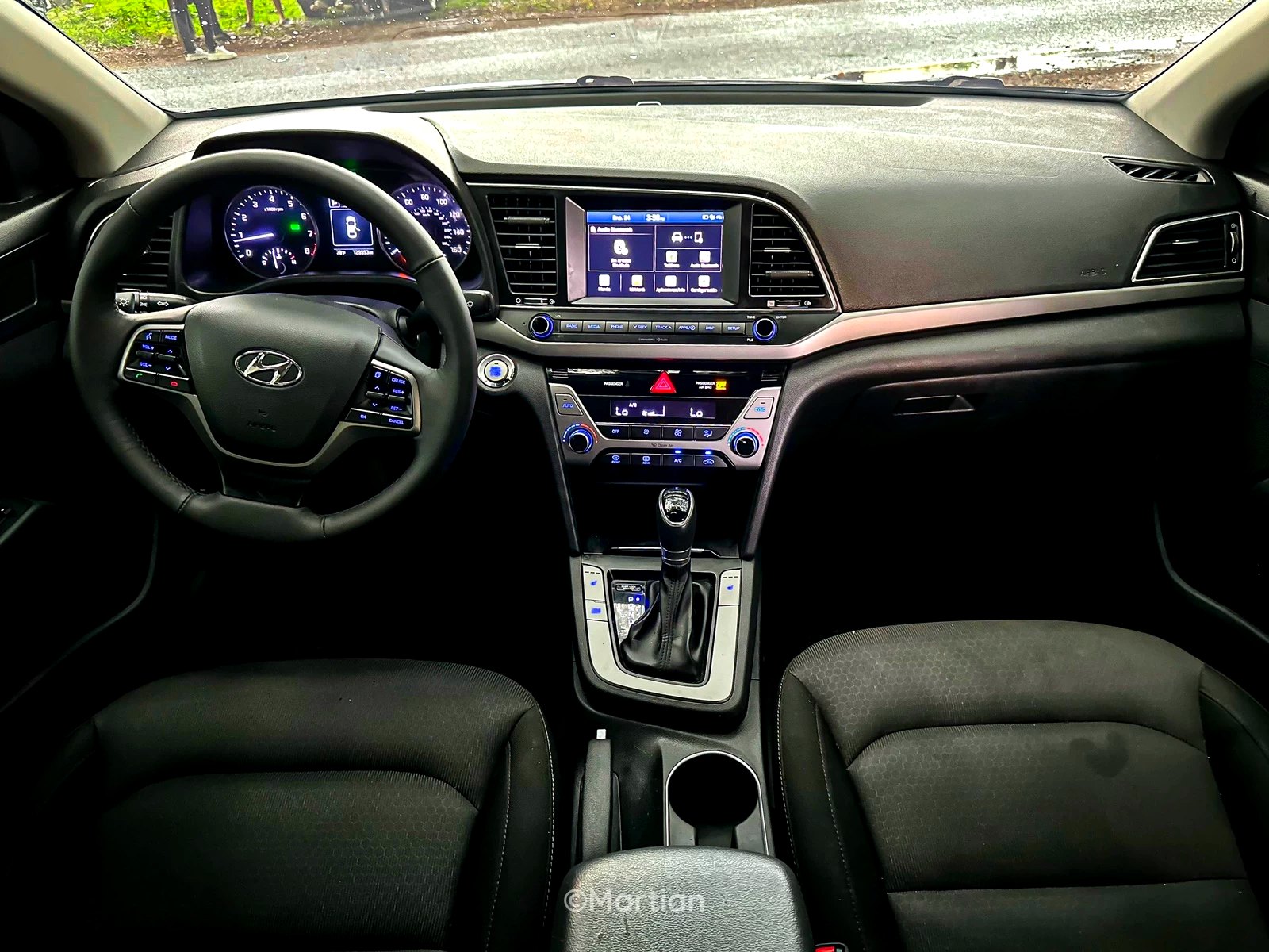 Hyundai Elantra 2018 - Image 5