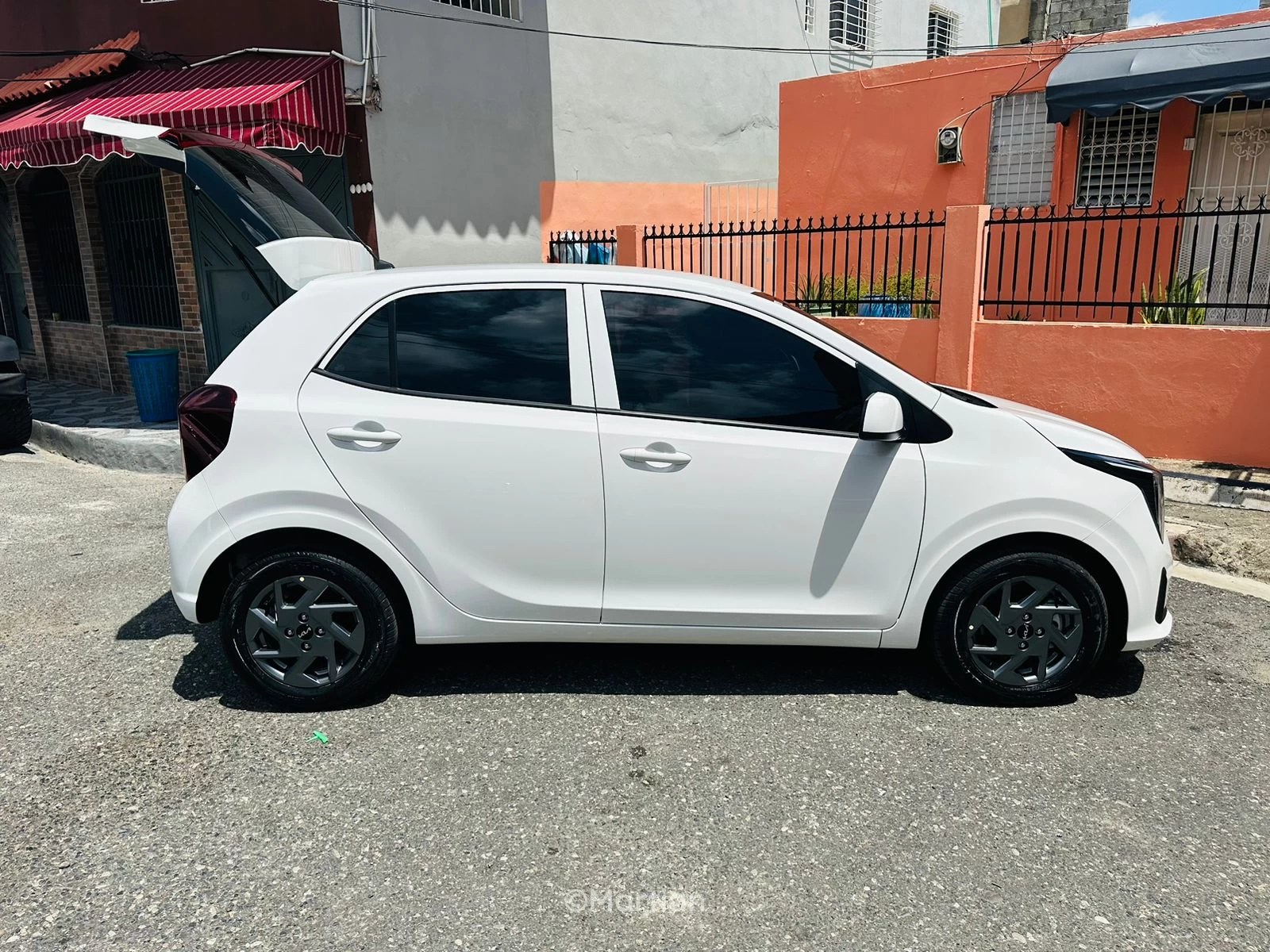 Kia Picanto 2024 - Image 1