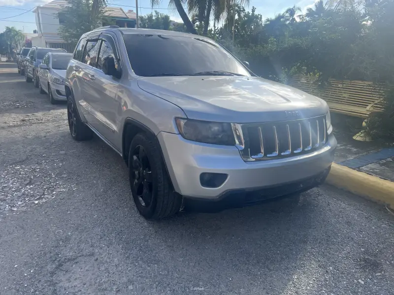 Jeep Grandcherokee Limite 2011