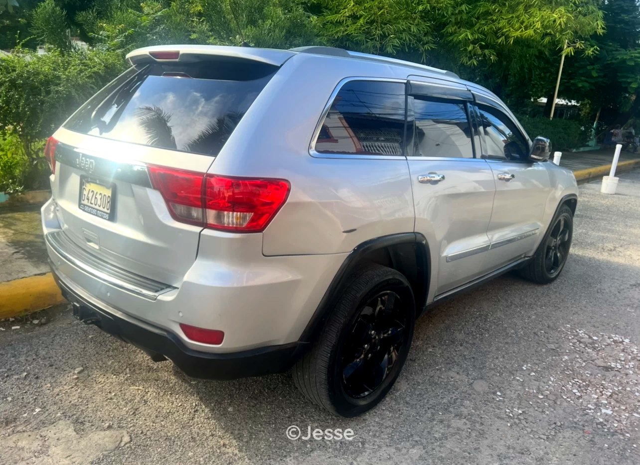 Jeep Grandcherokee Limite 2011 - Image 6