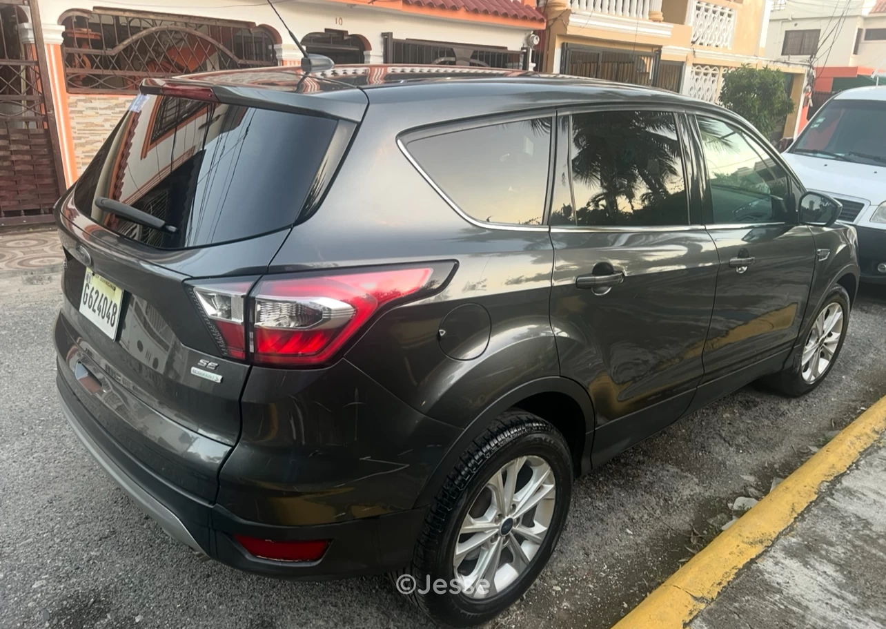 Ford Escape 2017 - Image 4