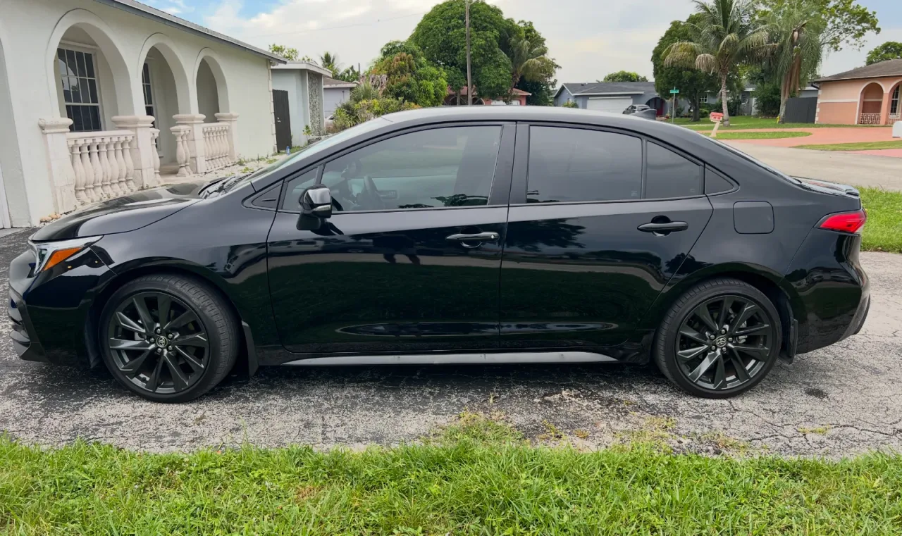 TOYOTA Corolla 2027